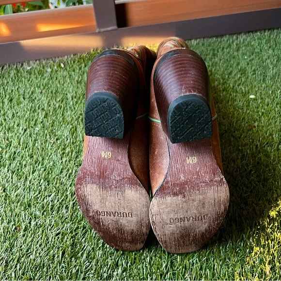 Crush™ by Durango® Women's Tribal Western Boots, Size 6 - Picture 6 of 12